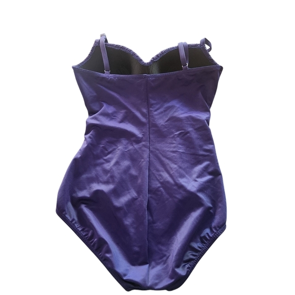MIRACLESUIT RIALTO ONE PIECE SWIMSUIT PURPLE SLIMMING SZ 10 - Picture 3 of 12